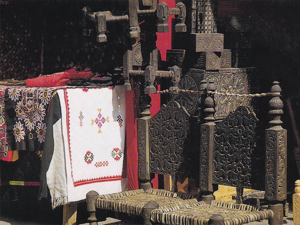 (image for) Pakistan Beautiful Postcard Splendoured Crafts